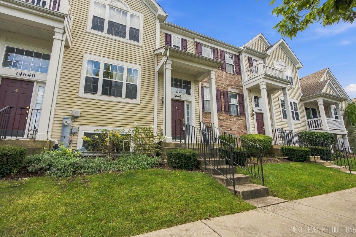 14642 Paul Revere Lane, Plainfield, IL 60544
