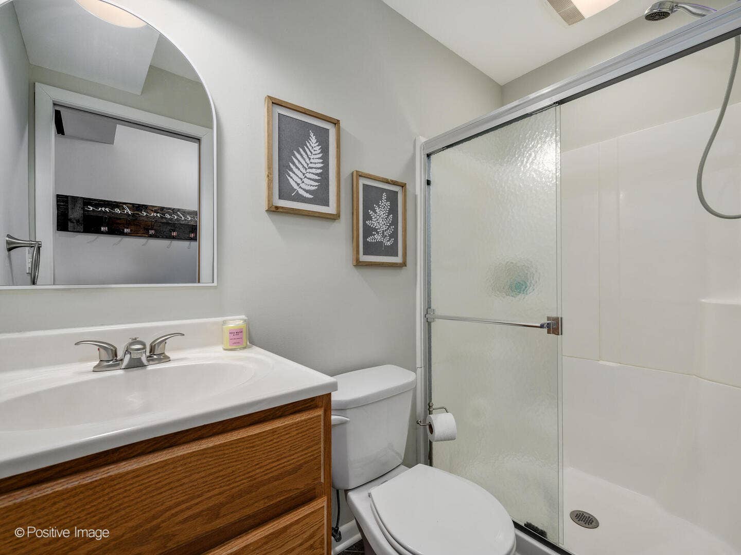 6006 Osage Avenue, Downers Grove, IL 60516 6006 Osage Avenue, Downers Grove, IL 60516