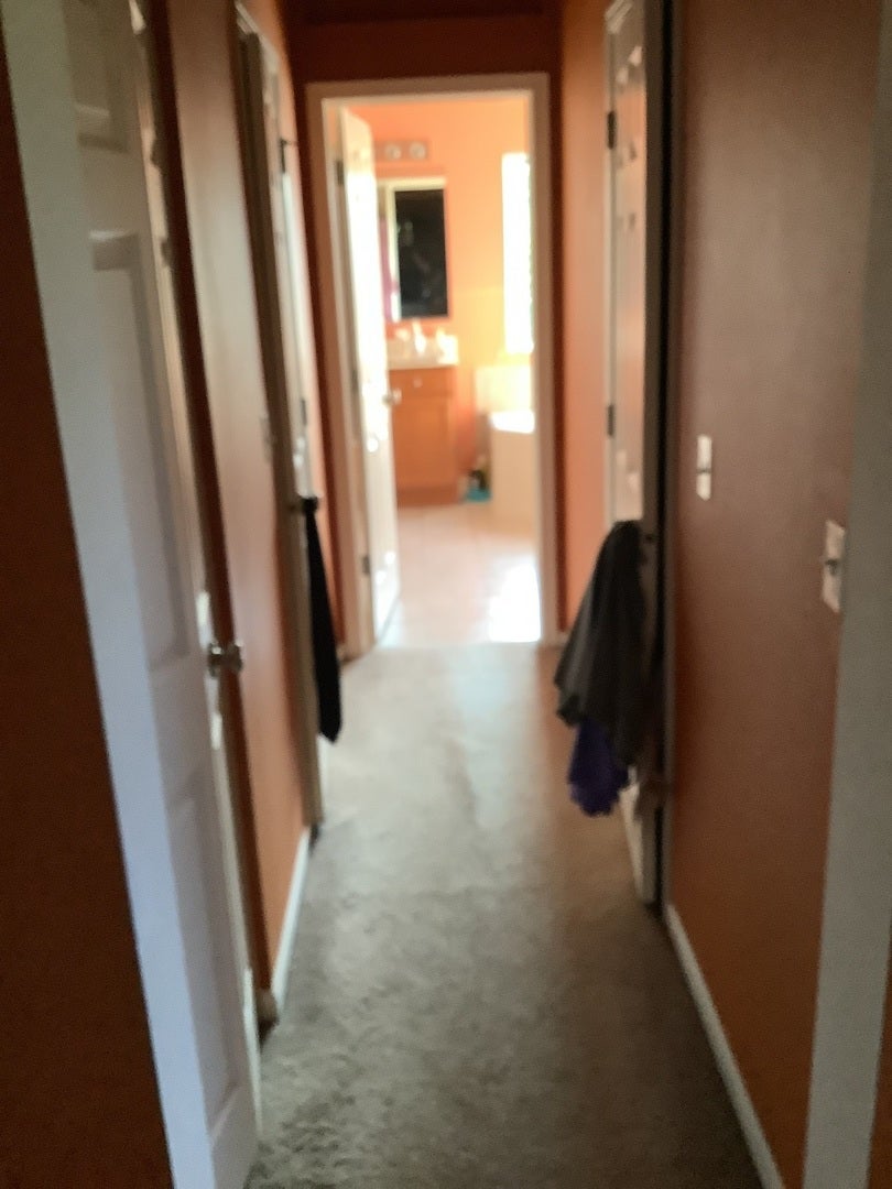 2921 Kelly Drive, Elgin, IL 60124 2921 Kelly Drive, Elgin, IL 60124