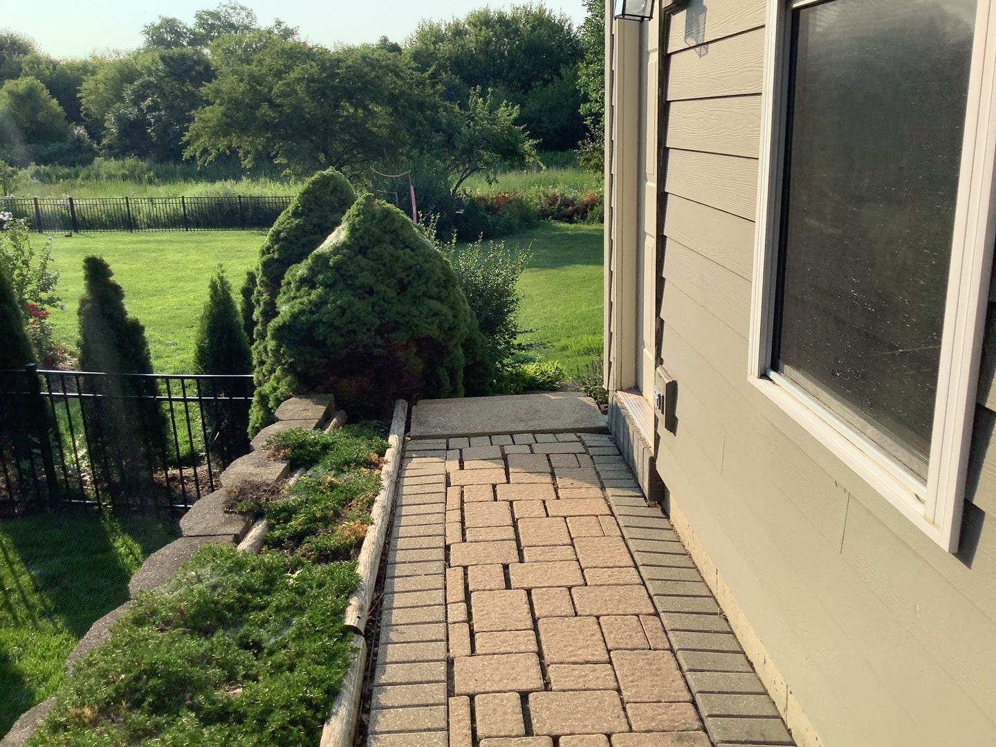 2921 Kelly Drive, Elgin, IL 60124 2921 Kelly Drive, Elgin, IL 60124
