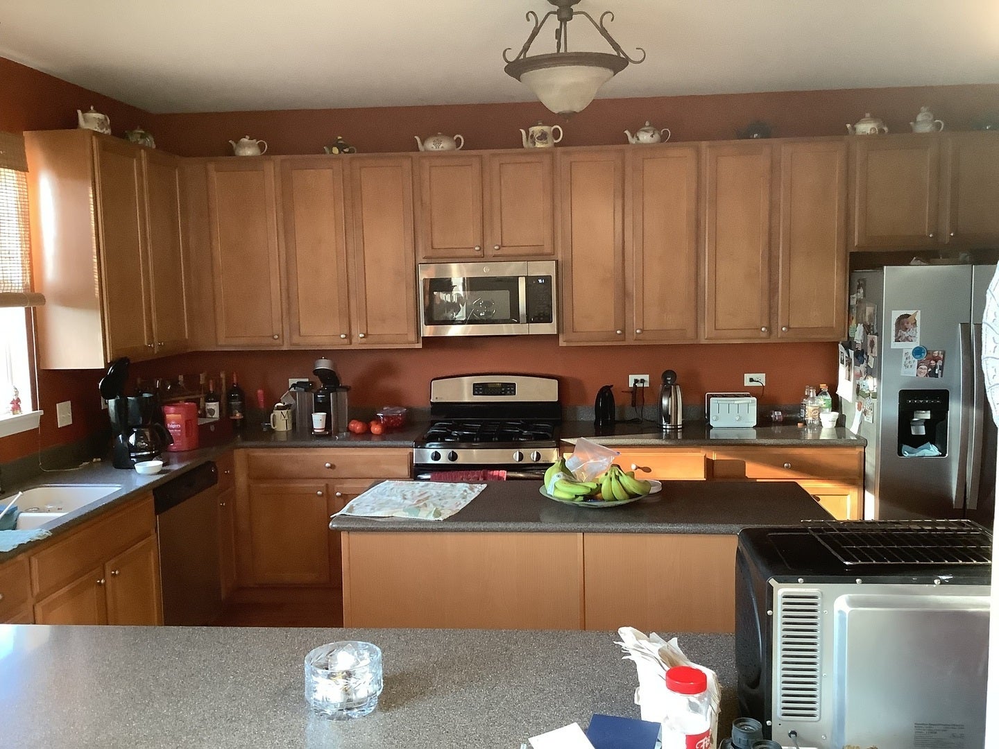 2921 Kelly Drive, Elgin, IL 60124 2921 Kelly Drive, Elgin, IL 60124