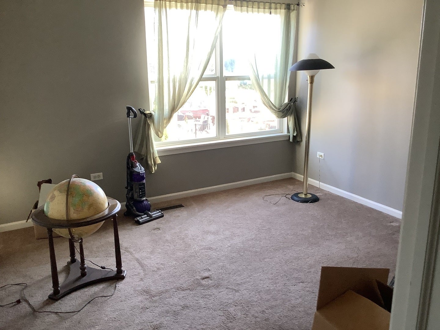 2921 Kelly Drive, Elgin, IL 60124 2921 Kelly Drive, Elgin, IL 60124