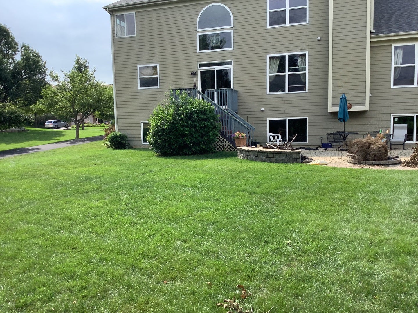 2921 Kelly Drive, Elgin, IL 60124 2921 Kelly Drive, Elgin, IL 60124