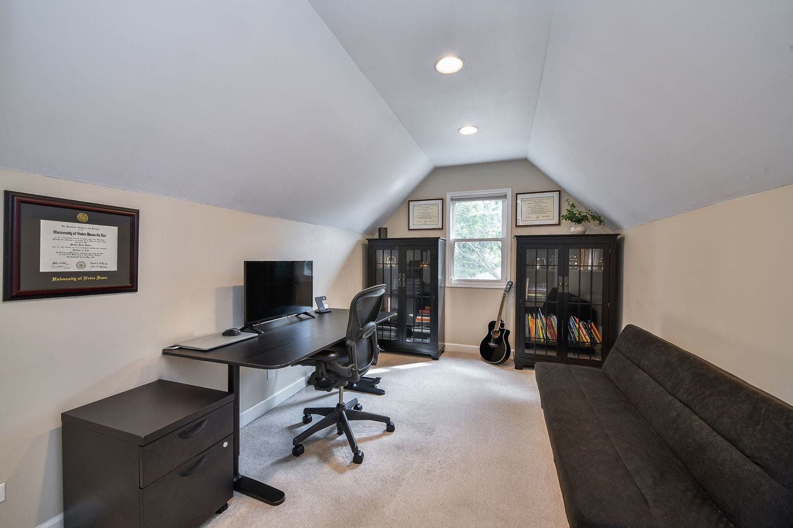 1028 Shady Lane, Glen Ellyn, IL 60137 1028 Shady Lane, Glen Ellyn, IL 60137