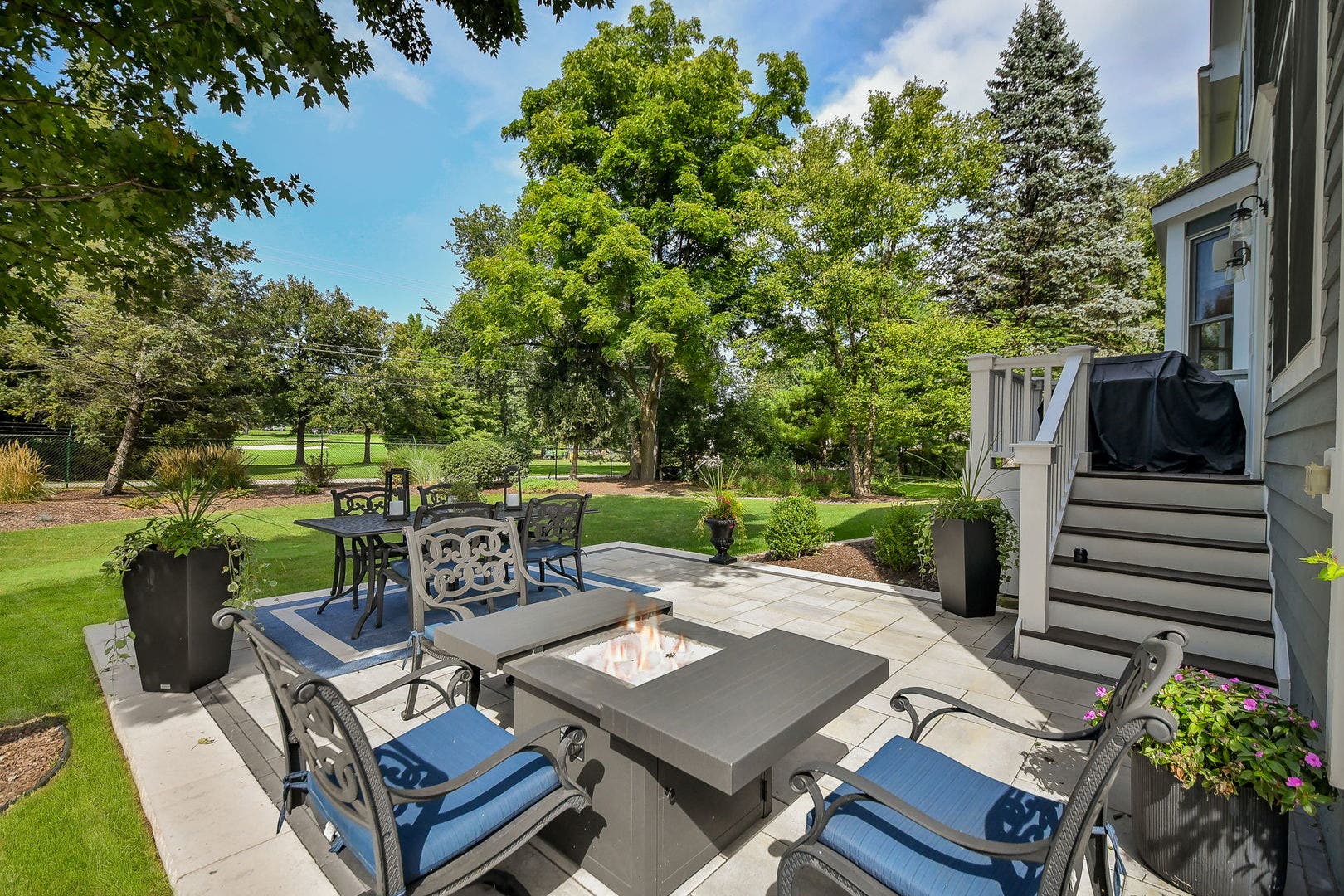 1028 Shady Lane, Glen Ellyn, IL 60137 1028 Shady Lane, Glen Ellyn, IL 60137