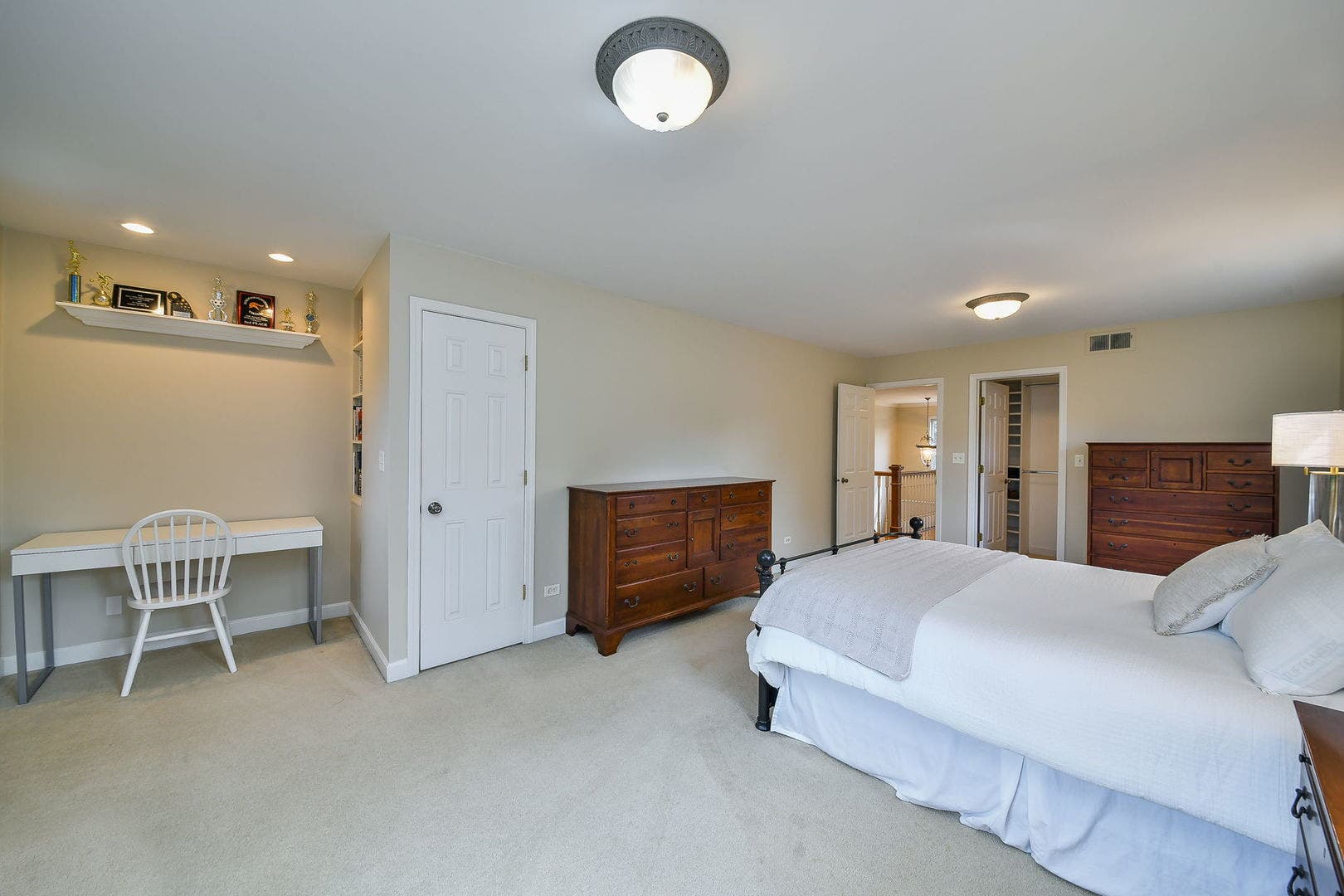 1028 Shady Lane, Glen Ellyn, IL 60137 1028 Shady Lane, Glen Ellyn, IL 60137