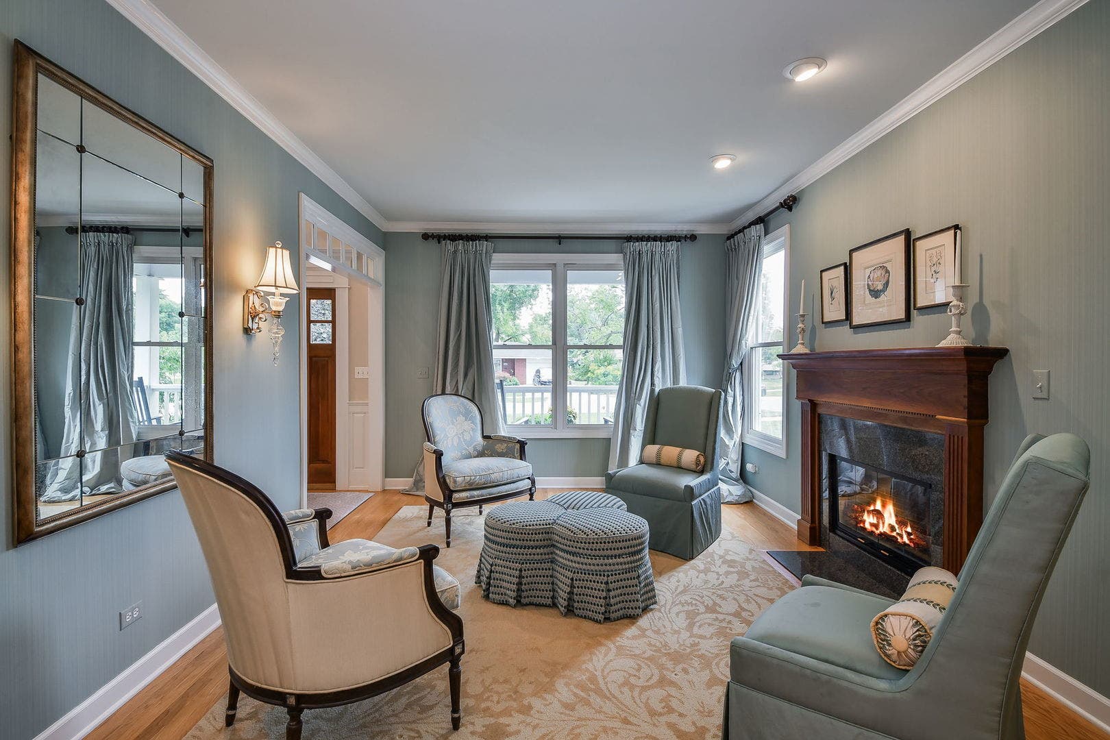 1028 Shady Lane, Glen Ellyn, IL 60137 1028 Shady Lane, Glen Ellyn, IL 60137