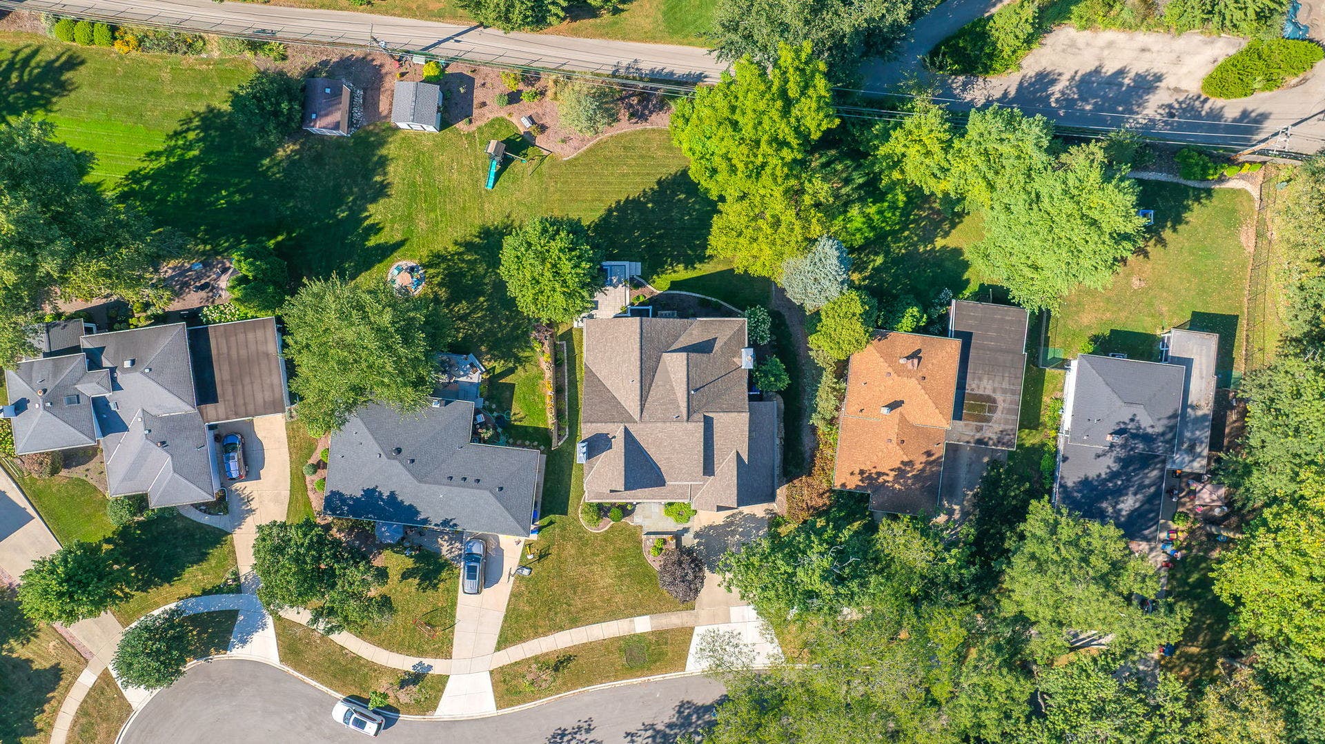 1028 Shady Lane, Glen Ellyn, IL 60137 1028 Shady Lane, Glen Ellyn, IL 60137