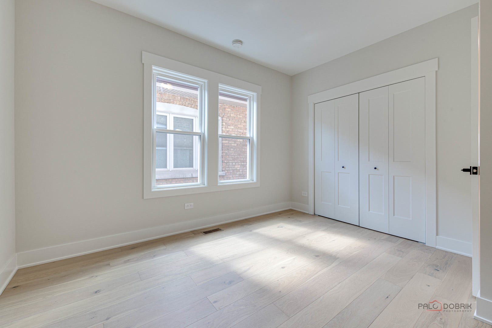 5748 W Eastwood Avenue, Chicago, IL 60630 5748 W Eastwood Avenue, Chicago, IL 60630