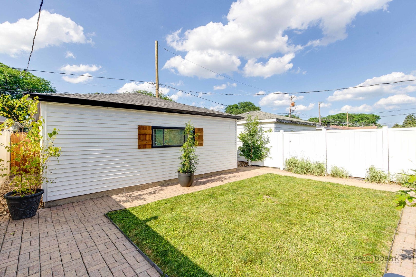 5748 W Eastwood Avenue, Chicago, IL 60630 5748 W Eastwood Avenue, Chicago, IL 60630