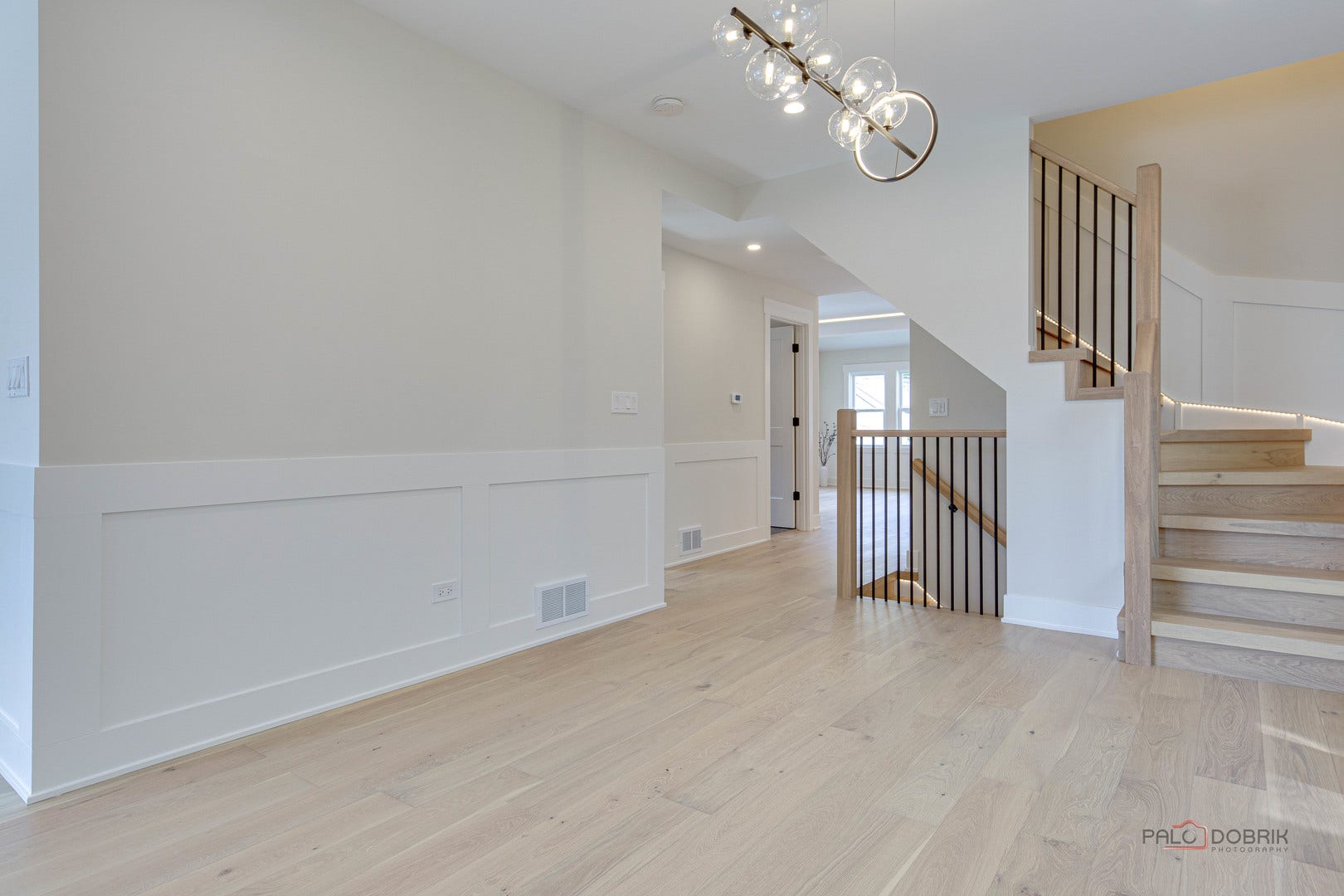 5748 W Eastwood Avenue, Chicago, IL 60630 5748 W Eastwood Avenue, Chicago, IL 60630