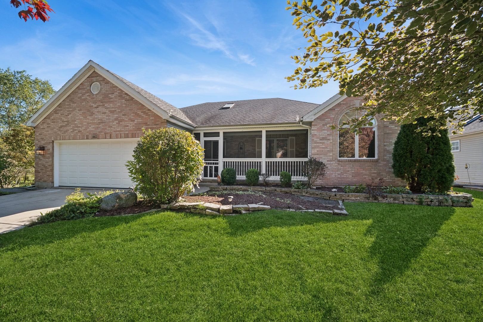 Elgin, IL 60123 Elgin, IL 60123