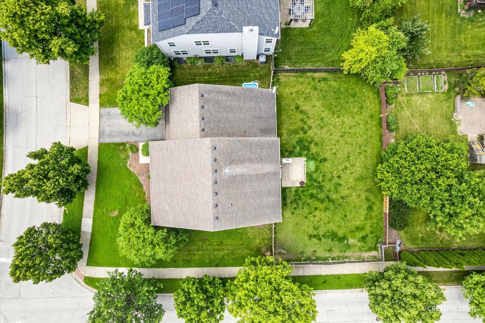 461 Mooresfield Street, Elgin, IL 60124 461 Mooresfield Street, Elgin, IL 60124