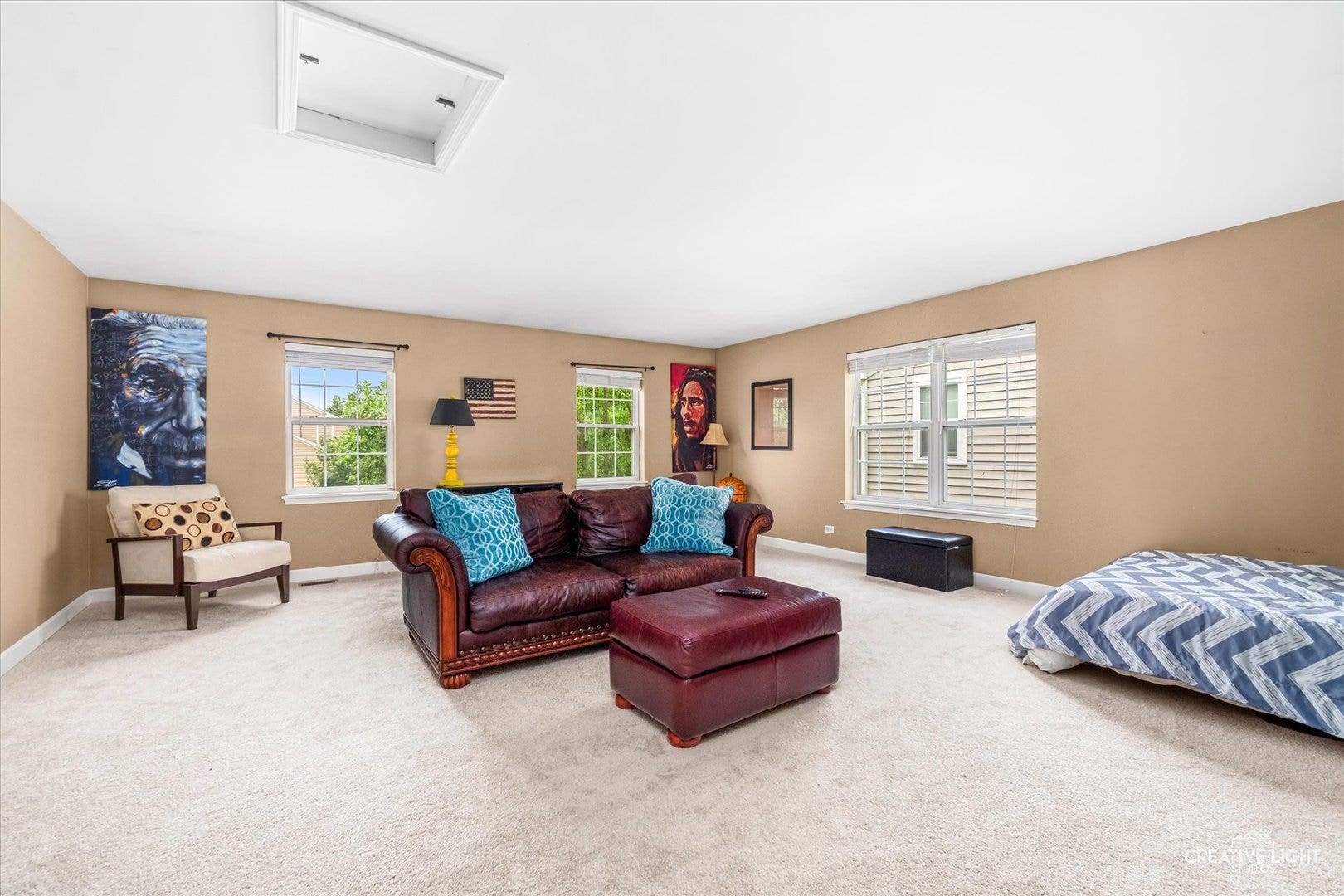 461 Mooresfield Street, Elgin, IL 60124 461 Mooresfield Street, Elgin, IL 60124