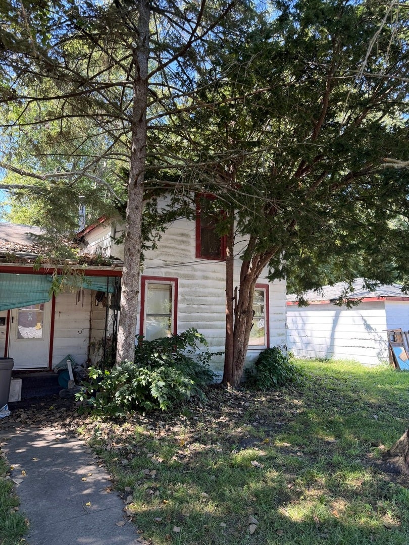 522 N School Street, Braidwood, IL 60408 522 N School Street, Braidwood, IL 60408