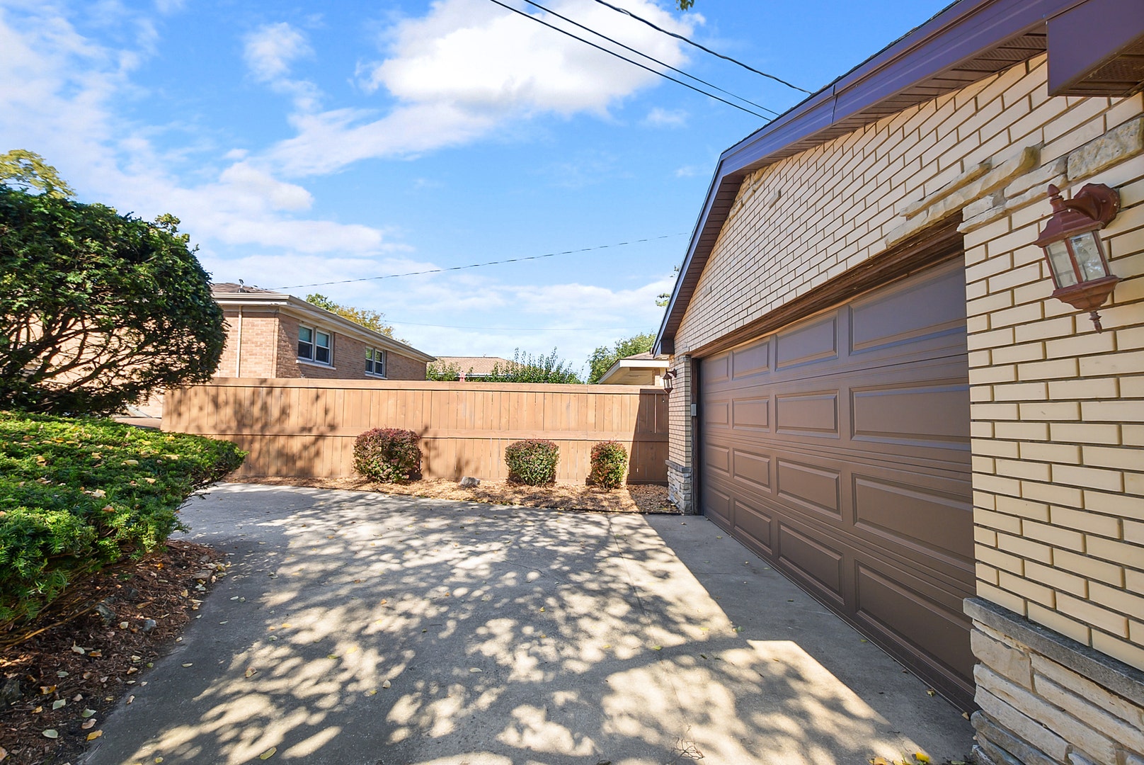 10621 Laramie Avenue, Oak Lawn, IL 60453