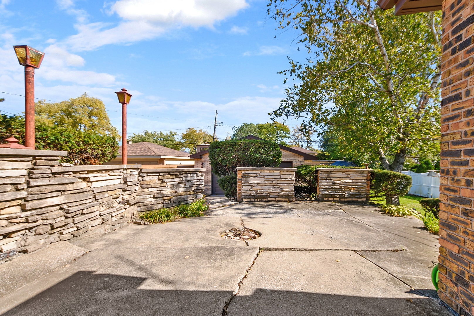 10621 Laramie Avenue, Oak Lawn, IL 60453