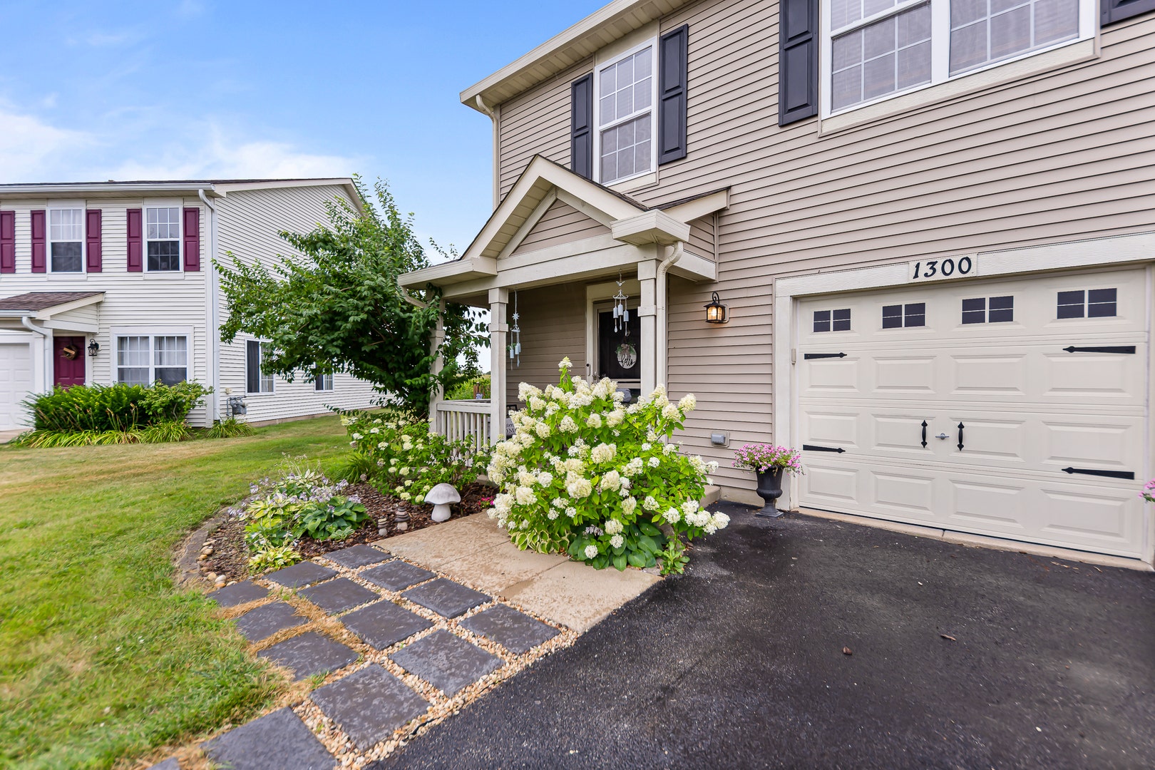 1300 Burns Lane, Minooka, IL 60447
