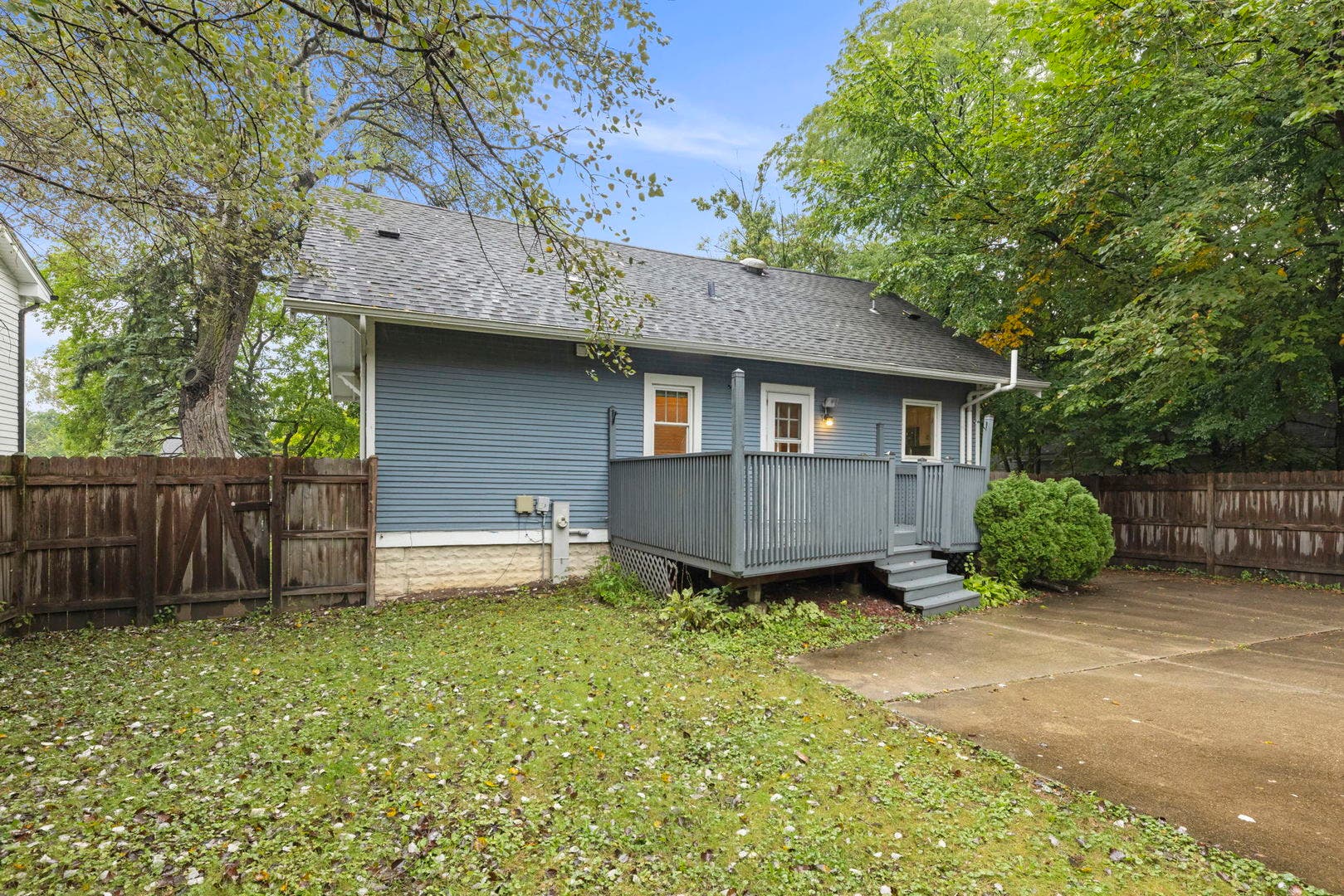 25 2nd Street, Downers Grove, IL 60515