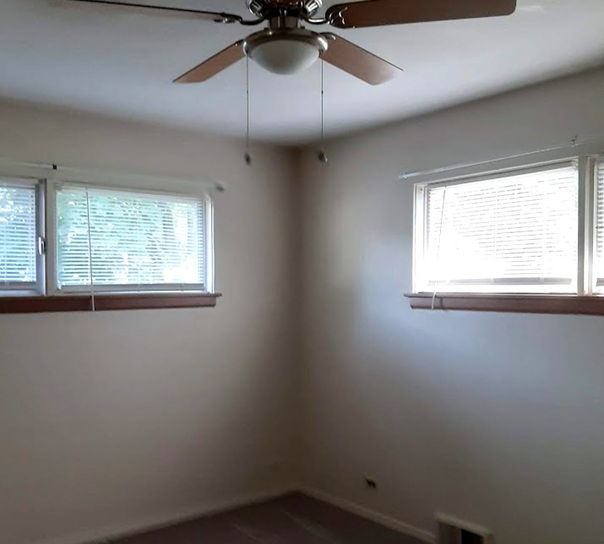 10 4th Street, Downers Grove, IL 60515 10 4th Street, Downers Grove, IL 60515