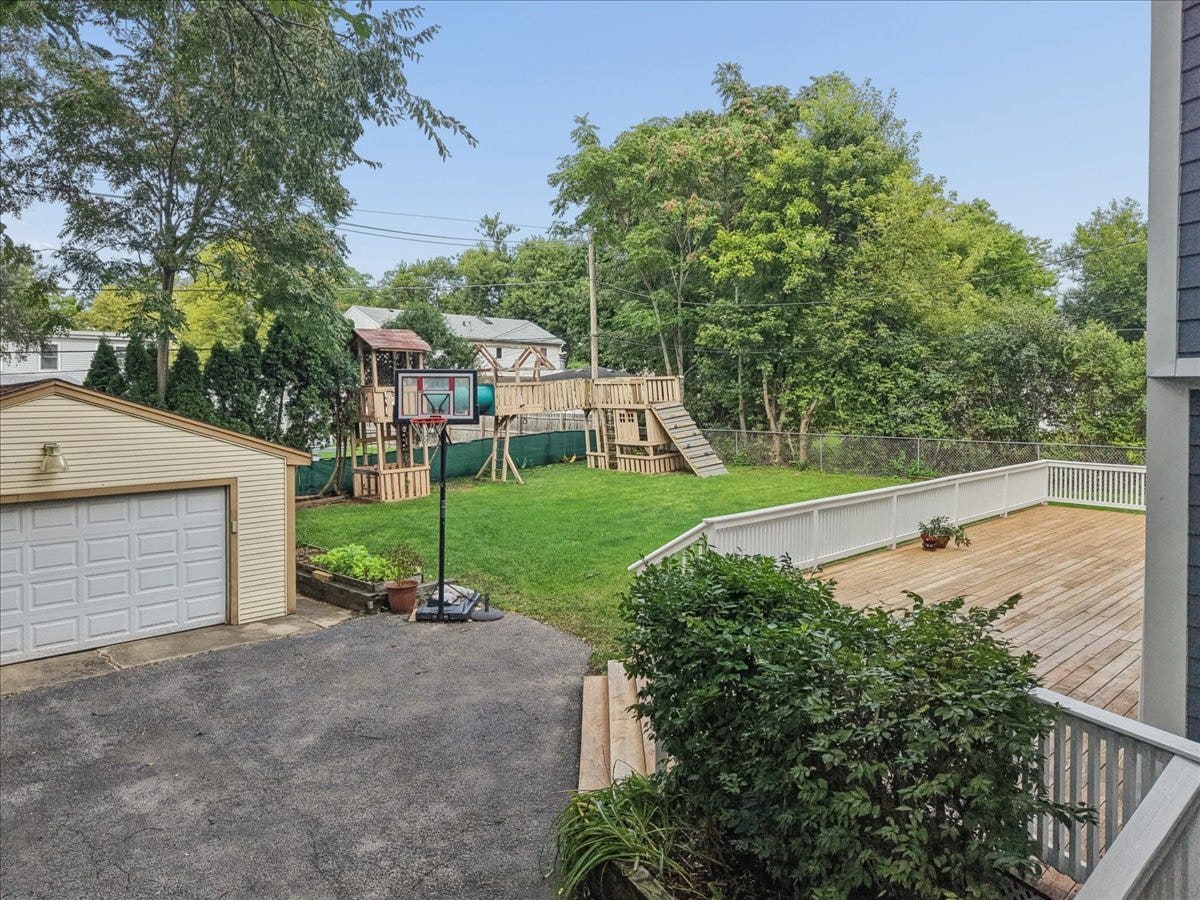 3604 Meadow Lane, Glenview, IL 60025 3604 Meadow Lane, Glenview, IL 60025