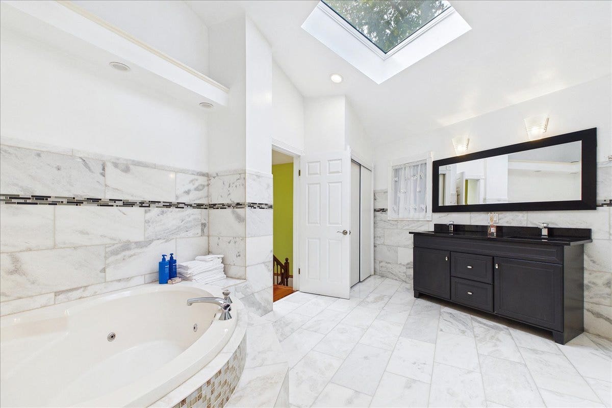 3604 Meadow Lane, Glenview, IL 60025 3604 Meadow Lane, Glenview, IL 60025