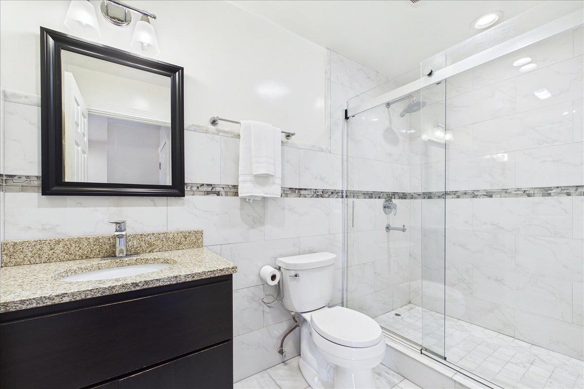 3604 Meadow Lane, Glenview, IL 60025 3604 Meadow Lane, Glenview, IL 60025