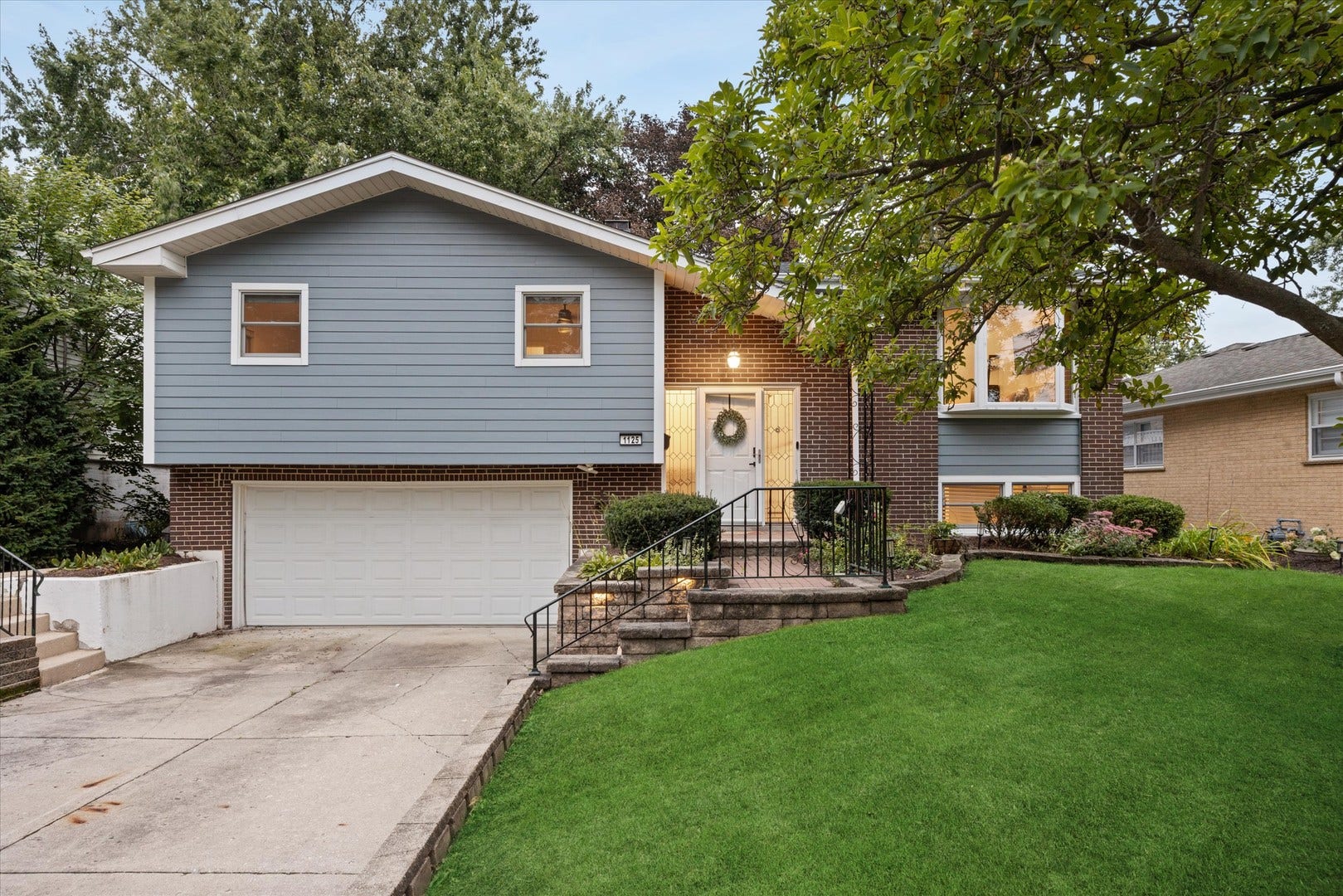 1125 59th Street, Downers Grove, IL 60516
