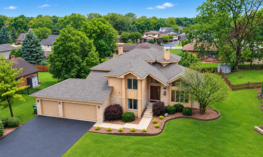 Property photo for 13630 S Chippewa Trail, Homer Glen, IL