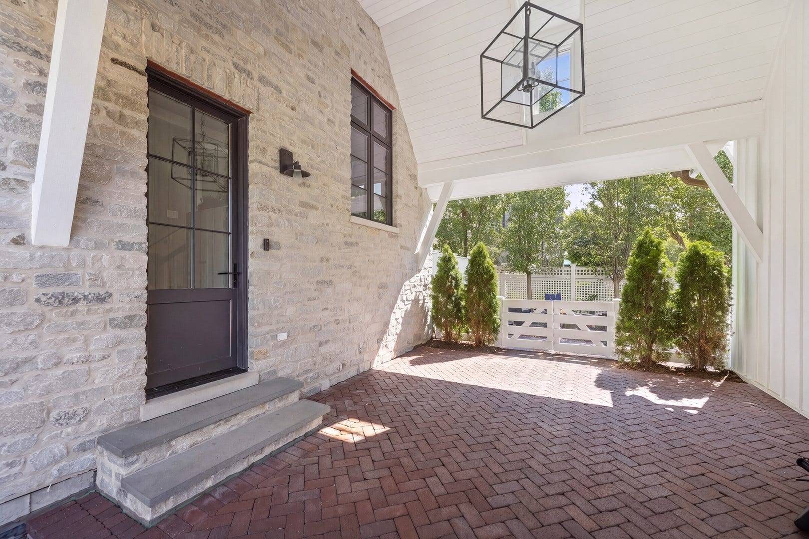 504 S Lincoln Street, Hinsdale, IL 60521
