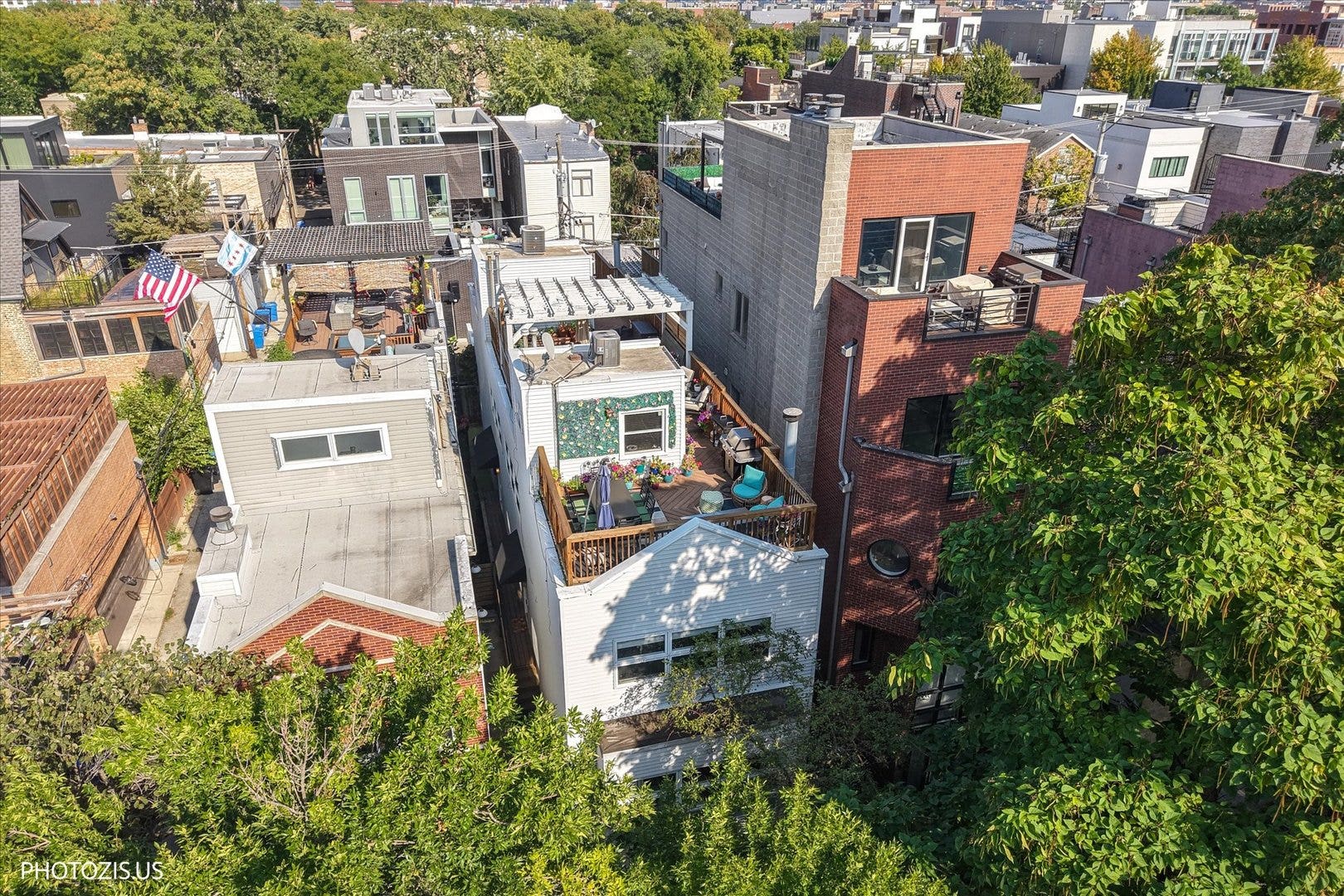 1647 N Winchester Avenue, #A, Chicago, IL 60622