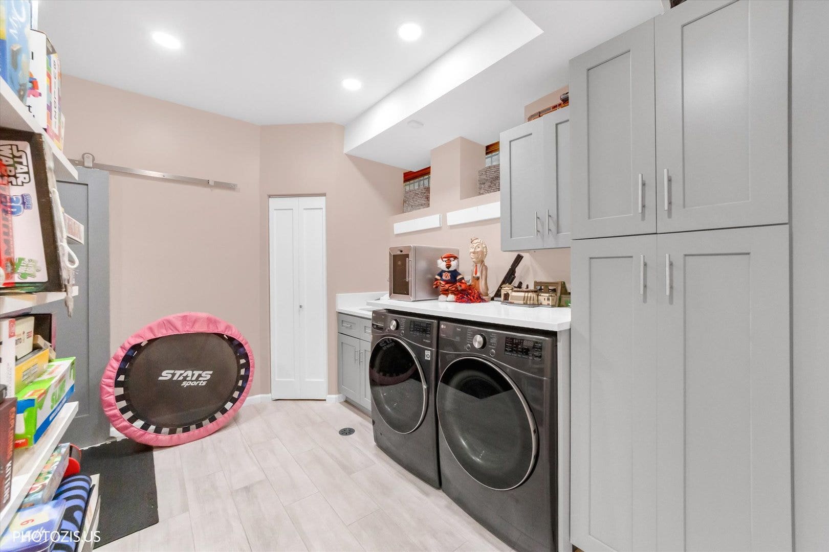 1647 N Winchester Avenue, #A, Chicago, IL 60622