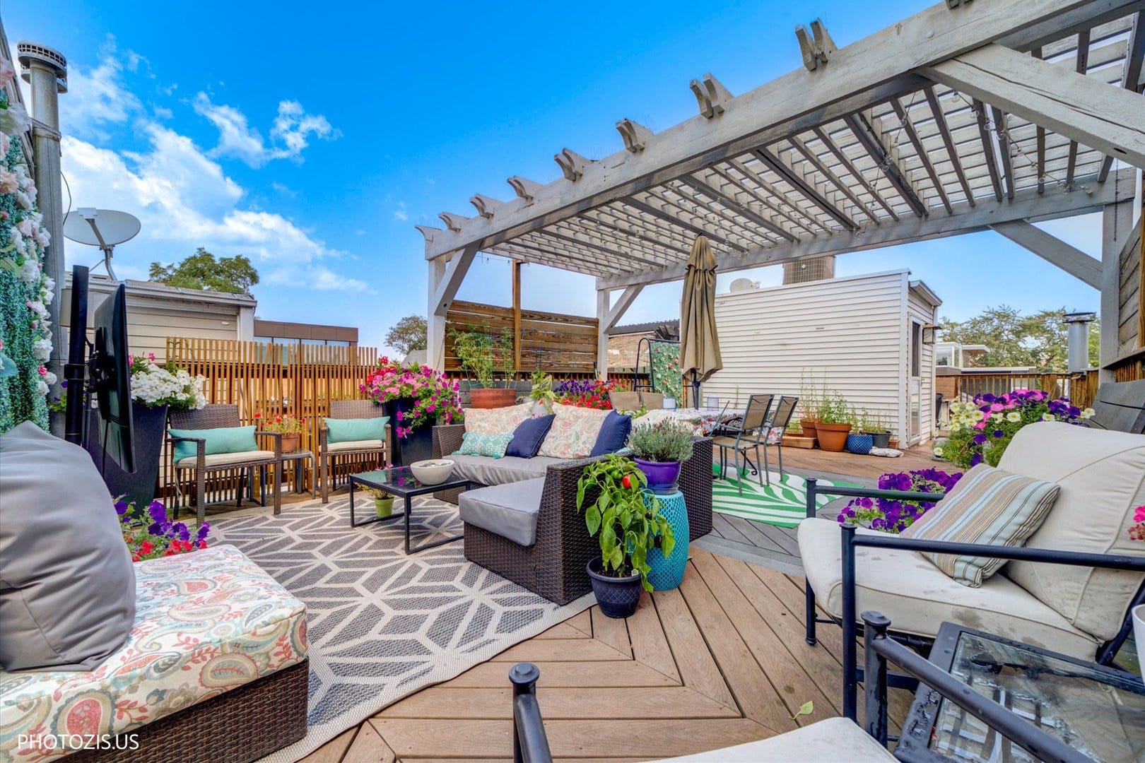 1647 N Winchester Avenue, #A, Chicago, IL 60622