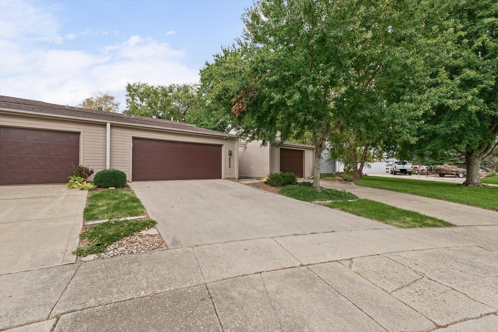 2320 Briar Hill Drive, #0, Champaign, IL 61822 2320 Briar Hill Drive, #0, Champaign, IL 61822