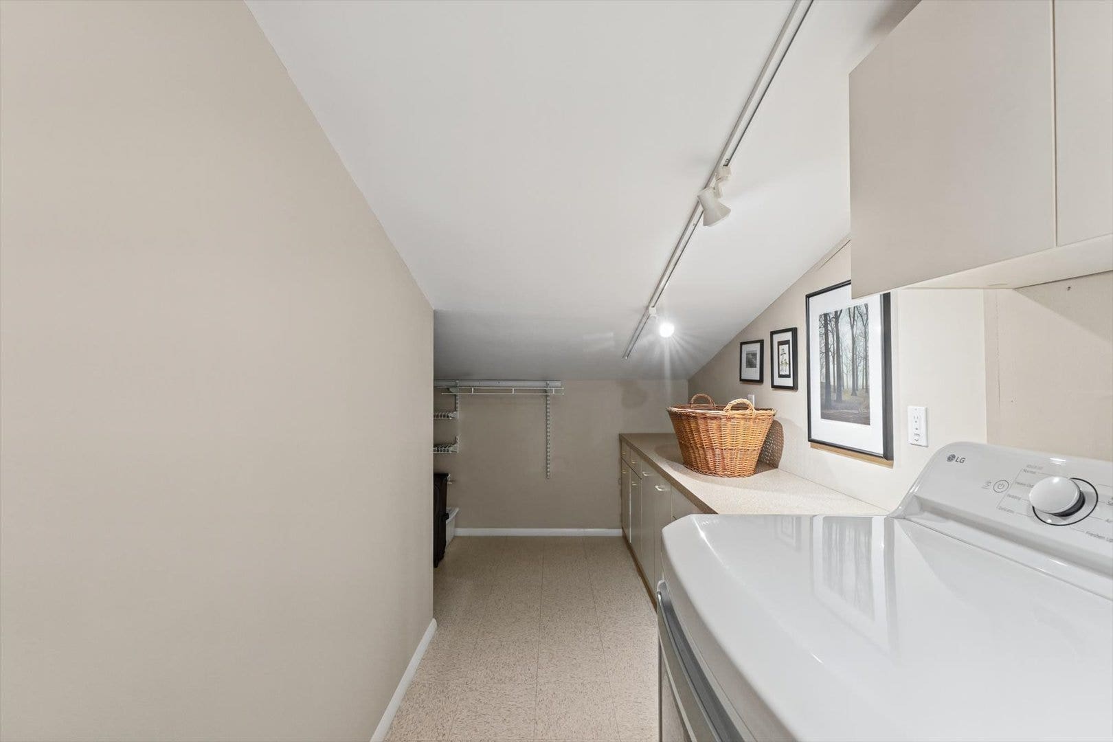 2320 Briar Hill Drive, #0, Champaign, IL 61822 2320 Briar Hill Drive, #0, Champaign, IL 61822