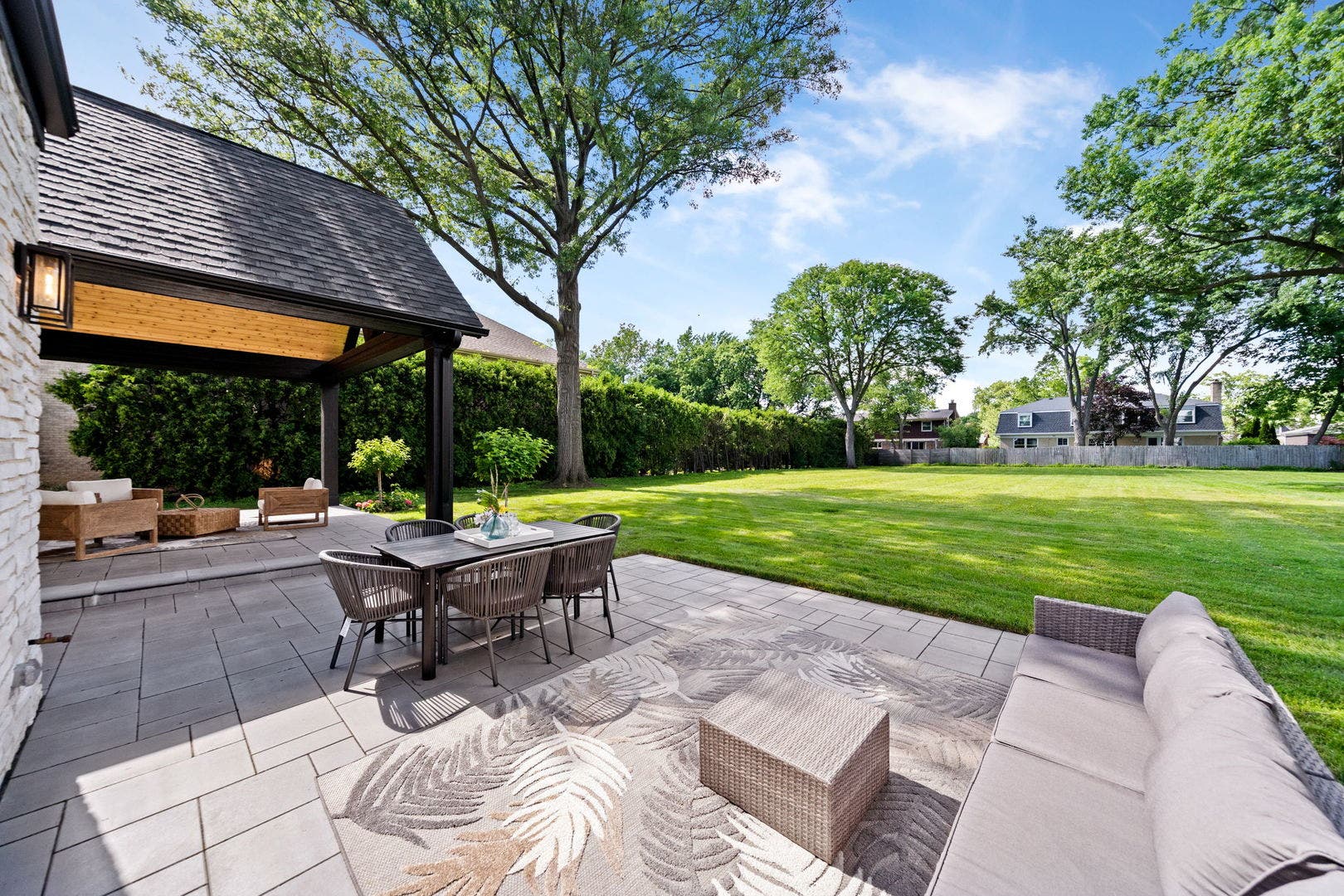 3890 Greenacre Drive, Northbrook, IL 60062