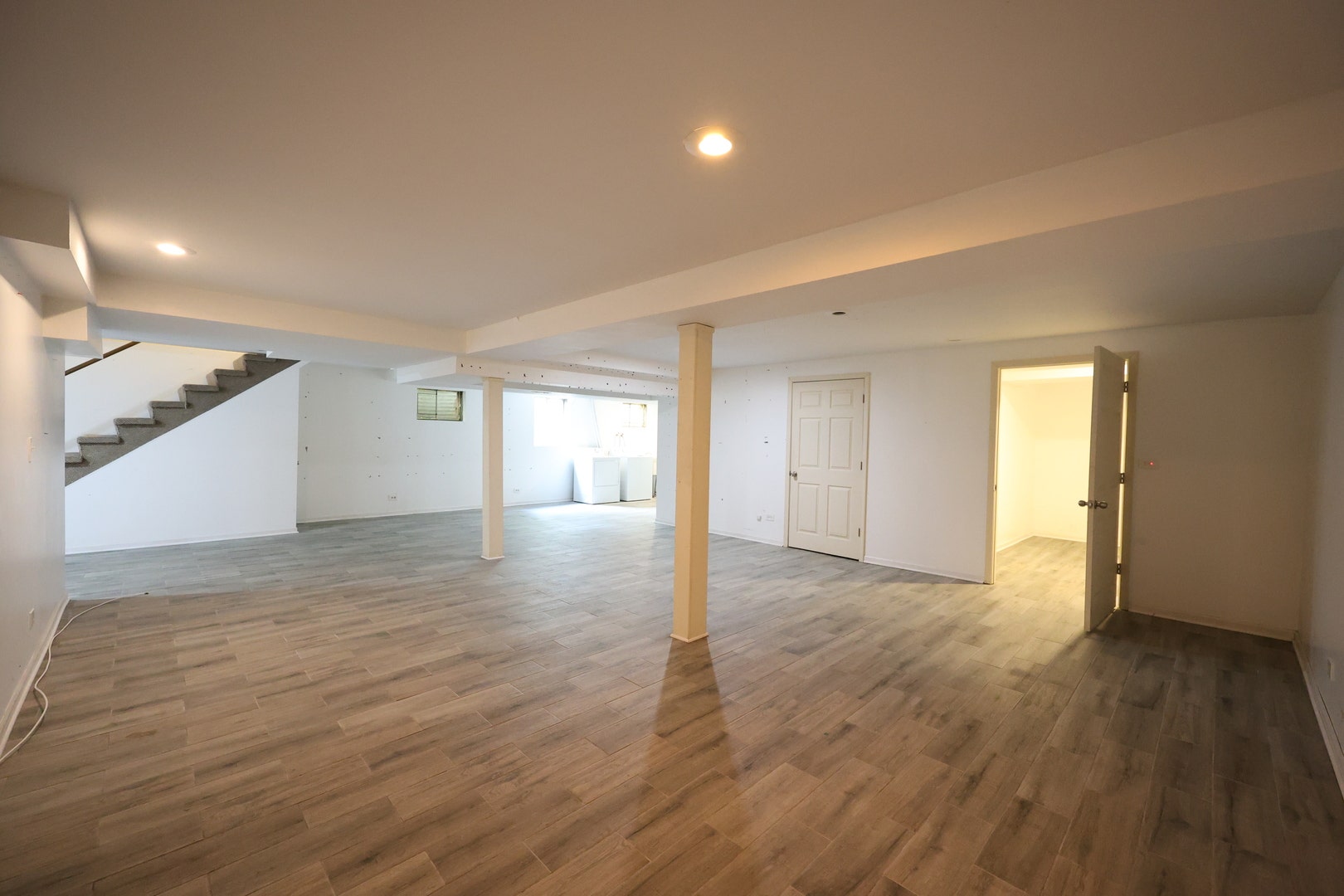 8315 Helen Court, Downers Grove, IL 60516 8315 Helen Court, Downers Grove, IL 60516
