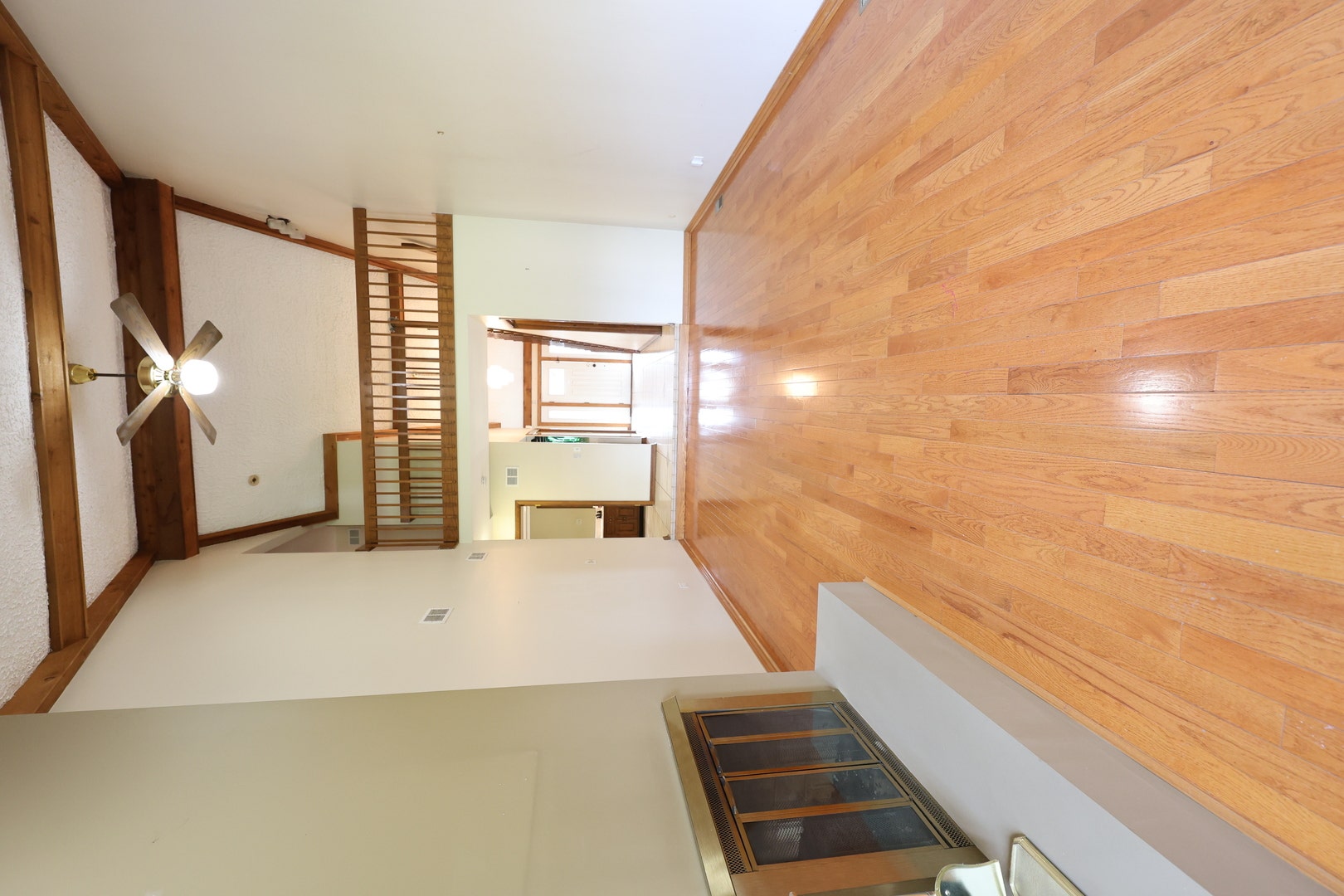 8315 Helen Court, Downers Grove, IL 60516 8315 Helen Court, Downers Grove, IL 60516