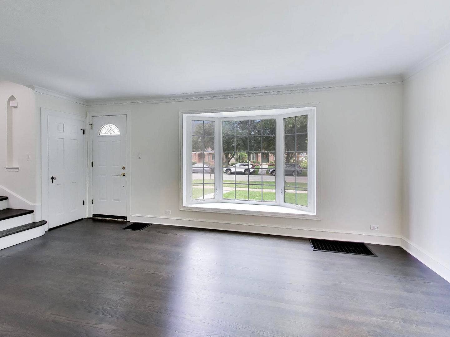 310 S Delphia Avenue, Park Ridge, IL 60068 310 S Delphia Avenue, Park Ridge, IL 60068