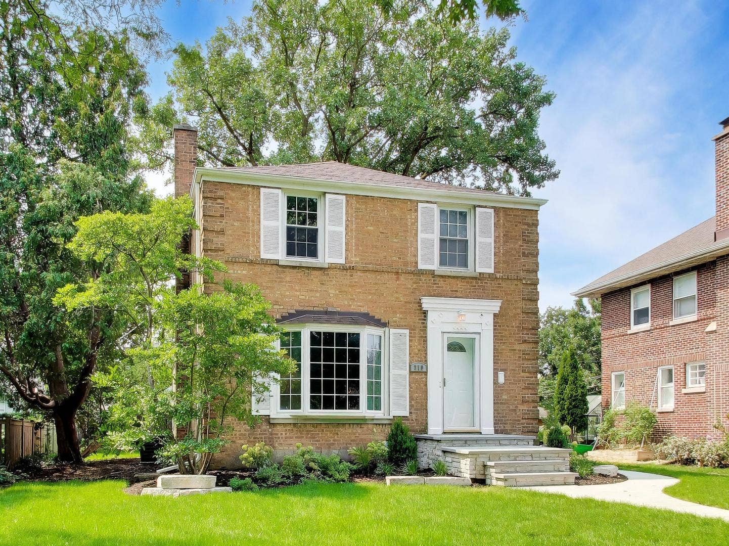 310 S Delphia Avenue, Park Ridge, IL 60068 310 S Delphia Avenue, Park Ridge, IL 60068