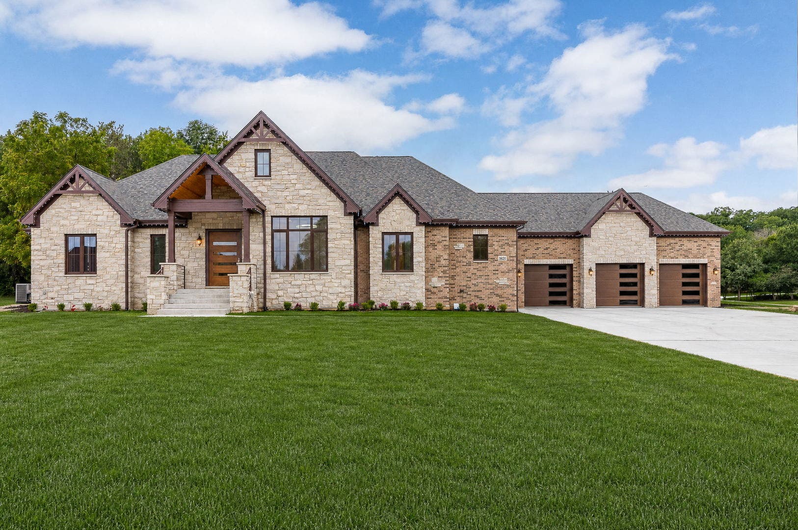 16514 Pine Hill Drive, Homer Glen, IL 60491 16514 Pine Hill Drive, Homer Glen, IL 60491
