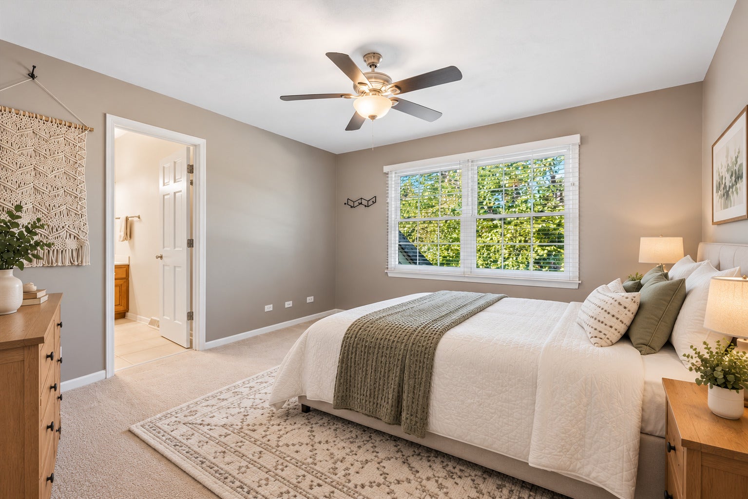 Virtually staged