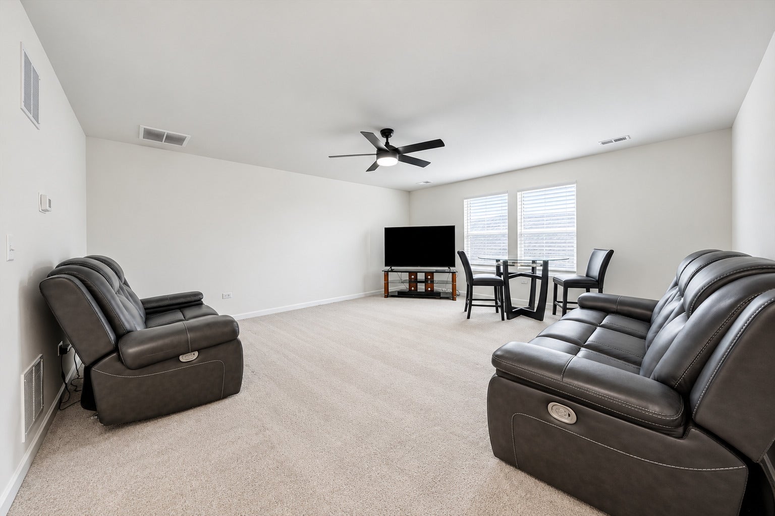 3195 Lincoln Prairie Boulevard, Aurora, IL 60503 3195 Lincoln Prairie Boulevard, Aurora, IL 60503