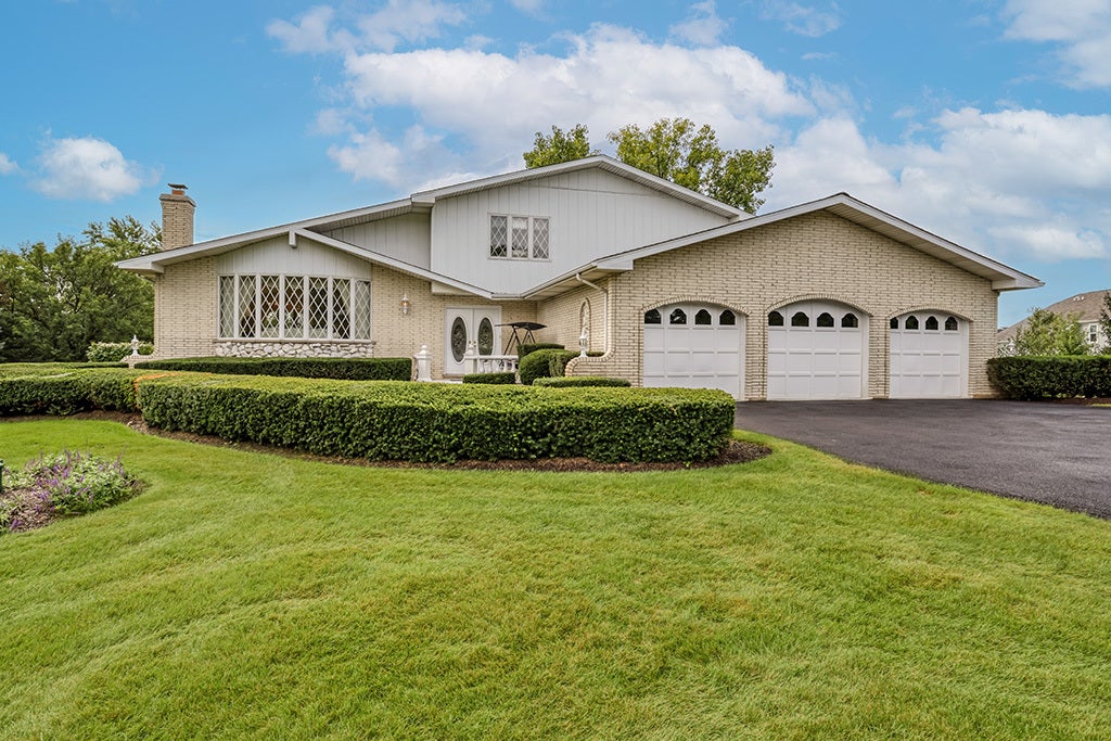 15433 W 163rd Street, Homer Glen, IL 60491