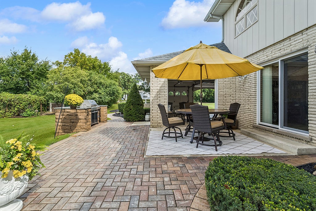 15433 W 163rd Street, Homer Glen, IL 60491
