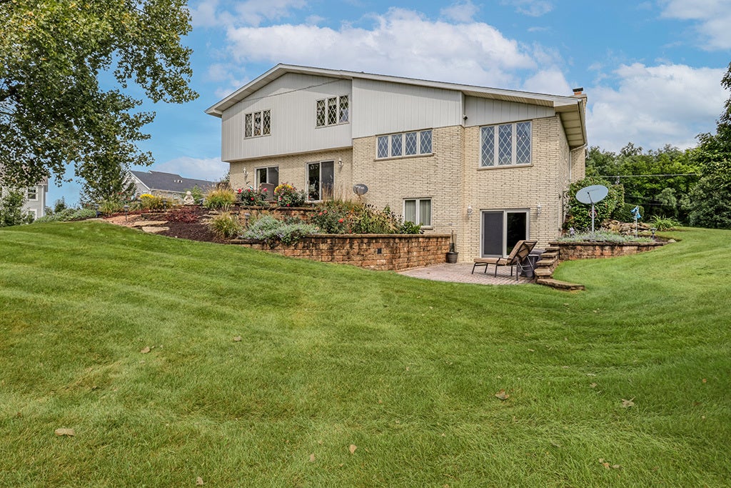 15433 W 163rd Street, Homer Glen, IL 60491