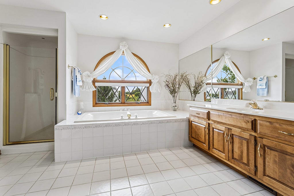 15433 W 163rd Street, Homer Glen, IL 60491
