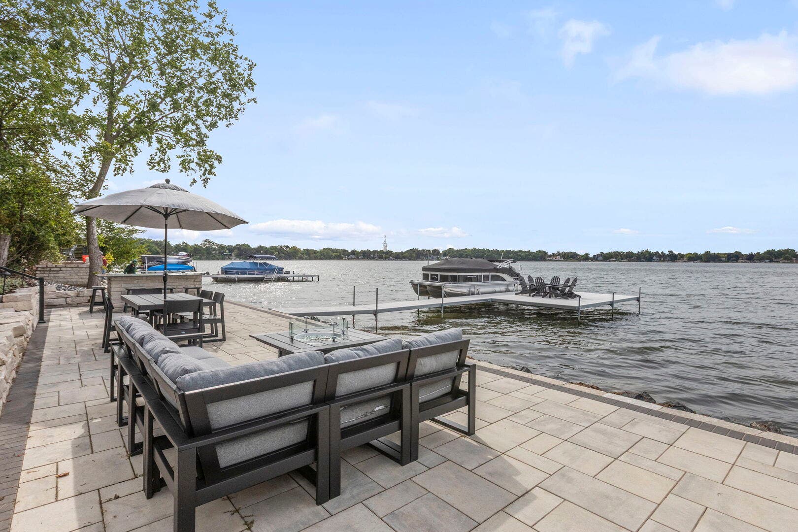 504 N Old Rand Road, Lake Zurich, IL 60047