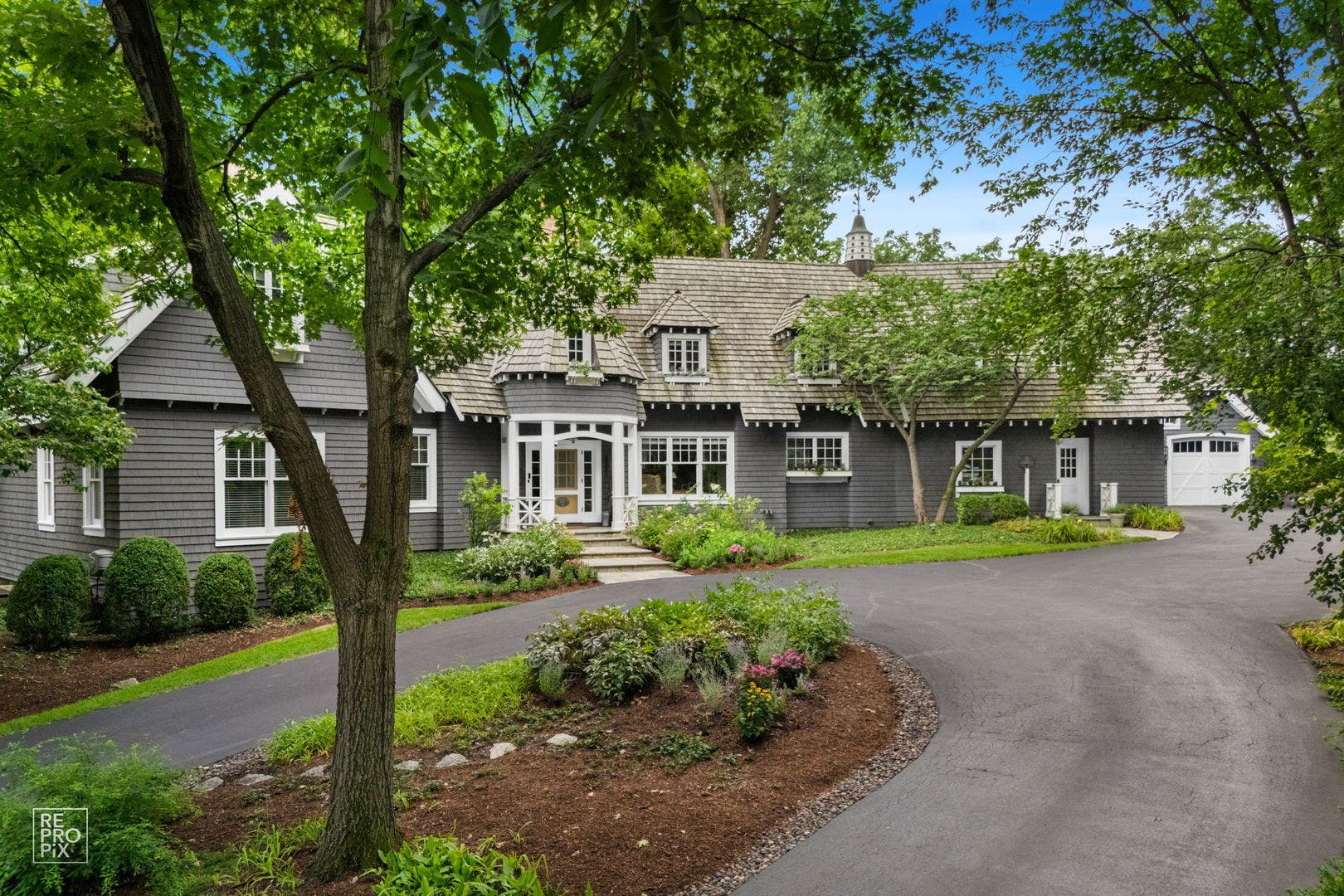 3404 ADAMS Road, Oak Brook, IL 60523