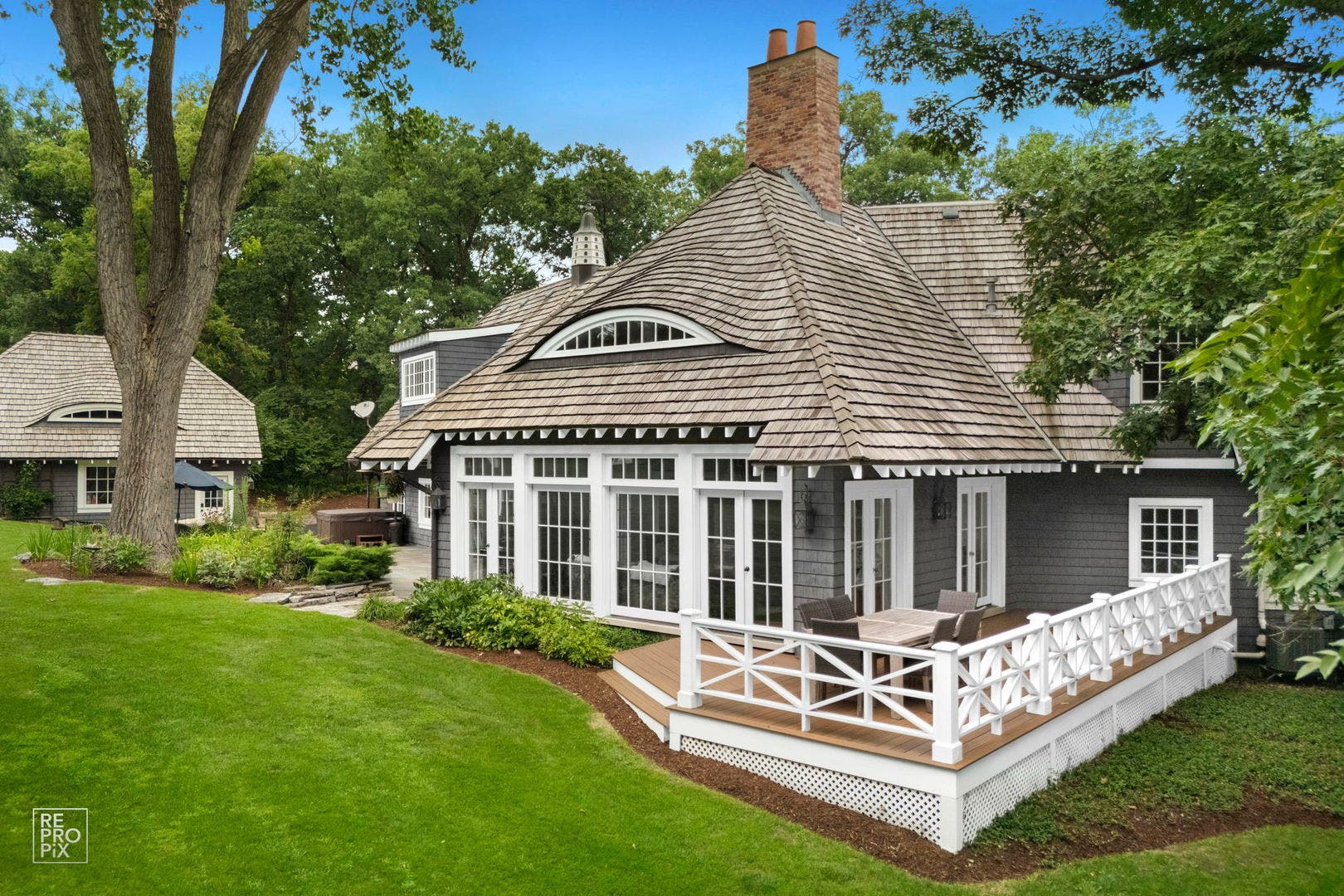 3404 ADAMS Road, Oak Brook, IL 60523